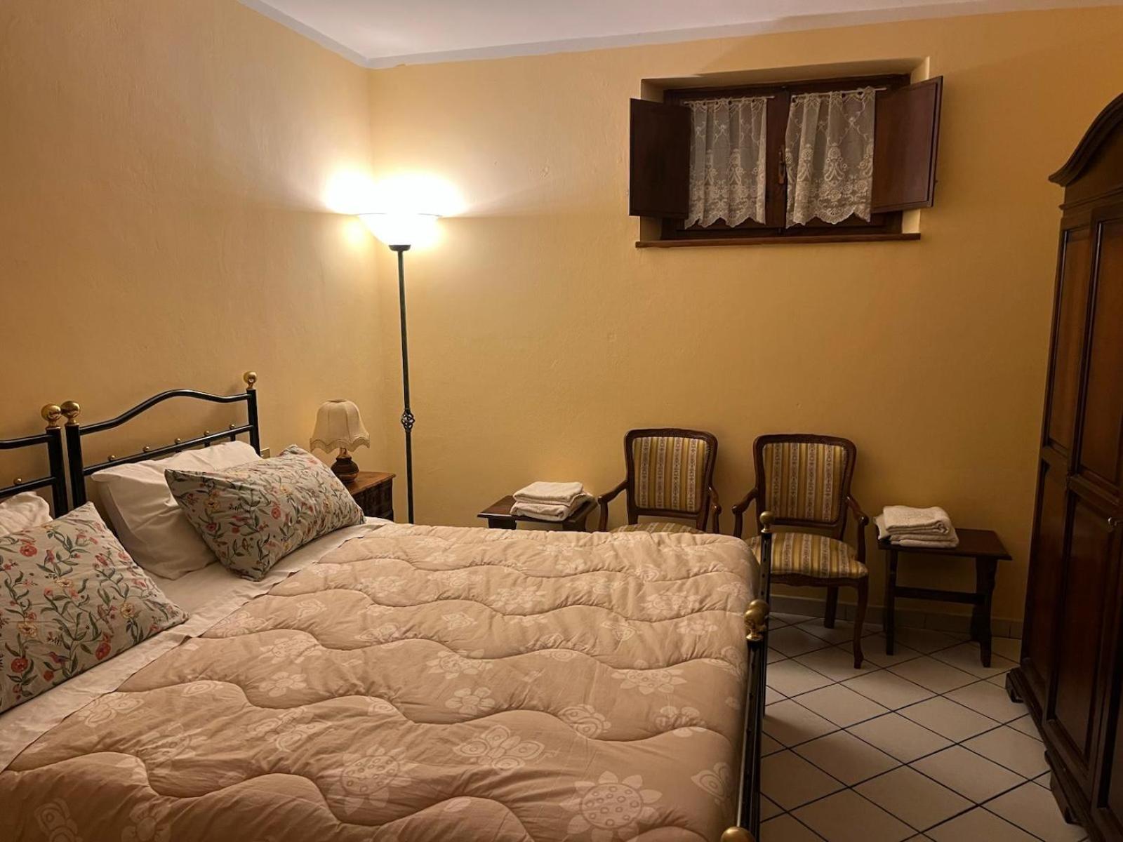 Apartamento Casina Travi Arezzo Habitación foto